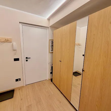 Madesimo Ski Suite Lägenhet Madesimo